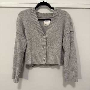 Grey Abercrombie Chenille Cropped Cardigan Sweater